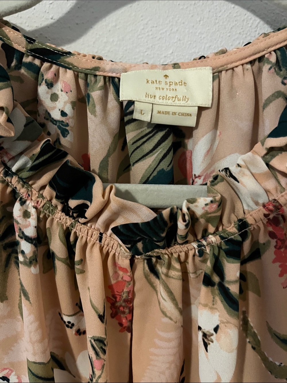 Kate Spade Swamped Botanical Ruffle Shell - Picture 3 of 10